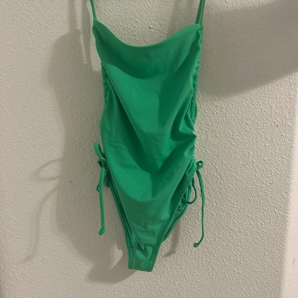 PacSun Green Shrada Cinched One Piece Swimsuit XS - Picture 5 of 10
